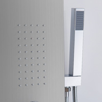 Colonne de douche en acier inoxydable SUS304 et ensemble d'accessoires de salle de bain pour hôtels et salles de bain comprenant des toilettes et une colonne de douche
