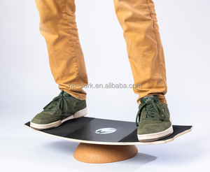NOUVEAU ARRIVÉ Balle d'équilibre en liège avec planche à roulettes pour le fitness et l'exercice physique - Product Image 4