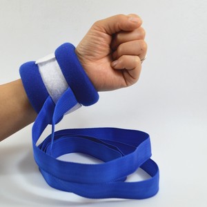 สายรัดข้อมือและข้อเท้าสำหรับผู้ป่วยติดเตียง สีชมพู พร้อมหัวเข็มขัดโลหะ ใช้งานด้วยมือ  ประเภทอุปกรณ์การแพทย์คลาส 1 - Product Image 4