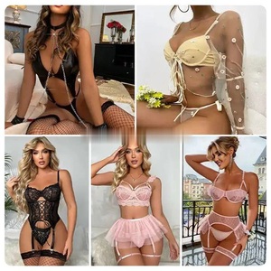 Completo Intimo Sexy da Donna in <span class=keywords><strong>Pizzo</strong></span> Trasparente, <span class=keywords><strong>Reggiseno</strong></span> e Perizoma, Lingerie Femminile, Abbigliamento Sexy - Product Image 4