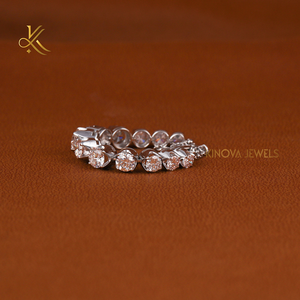 Pulseras con dijes elegantes de primera calidad elaboradas con piedras de diamante de moissanita, joyería de moda chapada en oro y plata de 14 quilates - Product Image 2