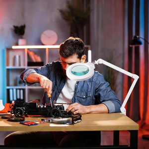 Clip on Led Magnifying Glass Lamp With Large Optical Lens Adjustable Multi Brightness Setting for Home Reading Handmade Craft - Product Image 6