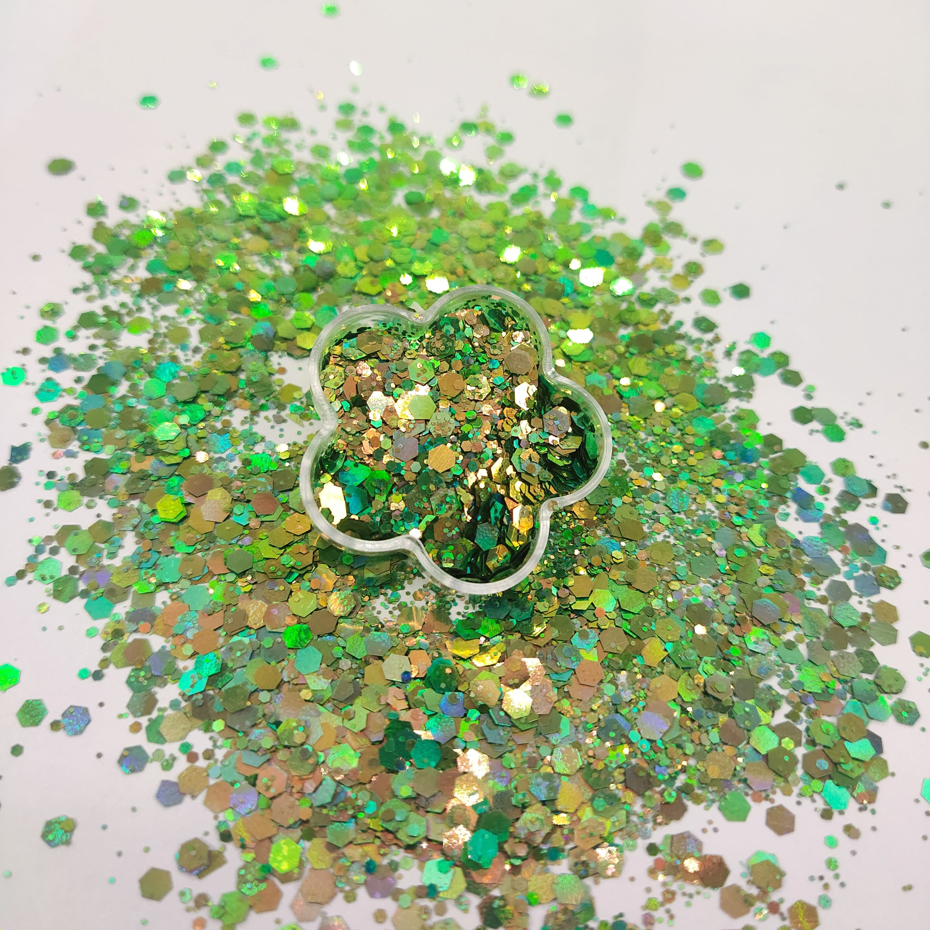 สีเขียว