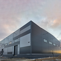 Atelier et entrepôt modulaires préfabriqués en structure métallique industrielle légère et moderne