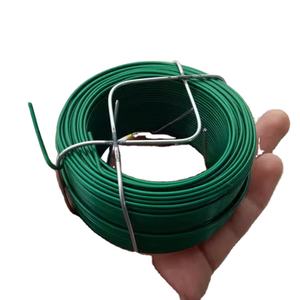 Fil de fer galvanisé recouvert de PVC vert/bleu/noir de 1 kg/bobine avec conducteur en cuivre et isolation en PVC, torsadé pour <span class=keywords><strong>corde</strong></span> à <span class=keywords><strong>linge</strong></span> - Product Image 1