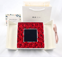 Boîte à bijoux double porte 16 roses, boîte cadeau pour bijoux avec fleurs préservées, boîte à rouge à lèvres et collier avec nœud