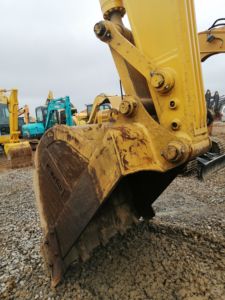 Excavadora usada original japonesa Komatsu PC220 de 22 toneladas con gran descuento de EPA CE a la venta, excavadora usada de Komatsu PC220 original a la venta - Product Image 6