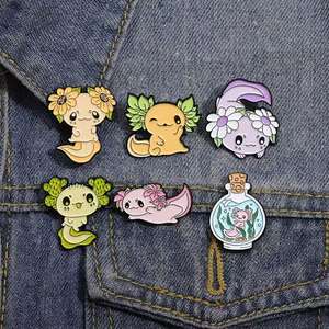 Broche Axolotl Antique Adorable, Épingle Salamandre Mignonne avec Branchies, Modèle en Métal Zinc Plaqué pour Souvenirs - Product Image 1