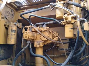 Excavatrices sur chenilles Caterpillar 330CL d'occasion en bon état à prix réduit à vendre - Product Image 5