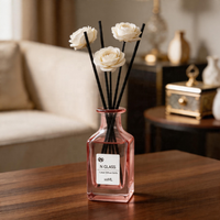 Bouteille diffuseur de parfum en verre rose vide 150 ml avec bouchon en liège et capuchon doré, carrée, pour aromathérapie et parfum d'ambiance rechargeable