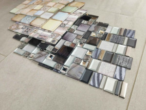 Piastrelle in <span class=keywords><strong>Mosaico</strong></span> di Vetro Dorato per Bagno, Piastrelle in Vetro per Piscina, Piastrelle in <span class=keywords><strong>Mosaico</strong></span> di Vetro Stampato per Rivestimento Parete - Product Image 5