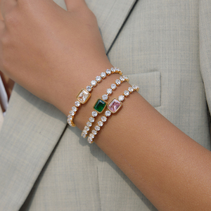 <span class=keywords><strong>Bracciale</strong></span> Tennis J&D Jewelry in Acciaio Inossidabile Placcato Oro 18K con Zirconia Quadrata Taglio Smeraldo, Gioielli Impermeabili per Donne - Product Image 1