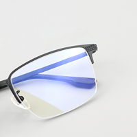 Kacamata Optik Pria Model 8002 Bergaya, Titanium Murni Solid, Tahan Lama, Semi-Frame Persegi Kelas Atas, Pengiriman Cepat Langsung
