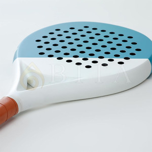Raquettes de padel en fibre de carbone légères et de haute qualité, OEM, pour l'entraînement sportif, raquettes de badminton personnalisables avec faible MOQ - Product Image 2