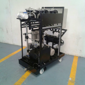 Machine de purification d'huile pour engrenages à haute viscosité industrielle avec déshydratation sous vide et filtration de précision - Product Image 1