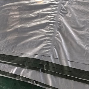 قماش مشمع من البولي إيثيلين عالي الكثافة (HDPE) مخصص من مصنع صيني، مقاوم للماء للاستخدام الخارجي، مطلي باللون الفضي، متين وعالي الجودة. - Product Image 3