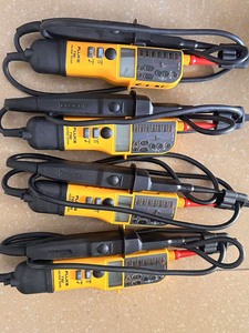 Máy kiểm tra điện áp và mạch điện liên tục Fluke T150 hai cực - Product Image 2