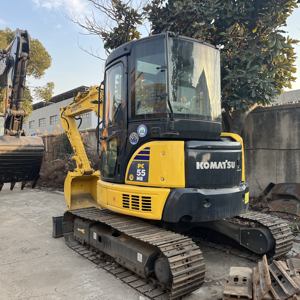 Mini-excavatrice Komatsu d'occasion de 5,5 tonnes, d'origine japonaise, bien entretenue, en bon état, modèle Komatsu PC 55MR - Product Image 4