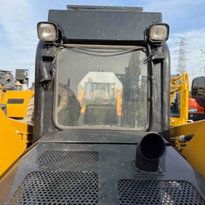 รถตักล้อยางมือสองคุณภาพสูง Caterpillar 246D รับน้ำหนักได้ 1 ตัน น้ำหนักตัวเครื่อง 3.4 ตัน ชั่วโมงการทำงานต่ำ รุ่นปี 2020 กำลังไฟ 55 กิโลวัตต์ - Product Image 5