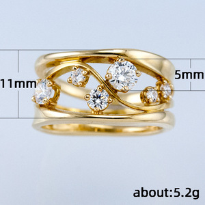 Anello con linea geometrica ondulata color oro per donna, elegante gioiello da dito alla moda e scintillante - Product Image 5