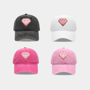 Casquette de soleil pour femme avec patch diamant - Casquette de baseball rétro souple pour un look tendance et une visière qui sculpte le visage, avec fermeture <span class=keywords><strong>snapback</strong></span> - Product Image 3