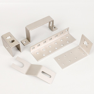 Pièces usinées CNC sur mesure et pièces d'emboutissage métallique, composants de précision, directement de l'usine - Product Image 4