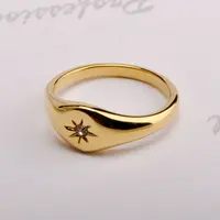 Anello in acciaio inossidabile 18 carati INS di vendita caldo anello tridimensionale con diamante a stella a sette punte per uomo e donna
