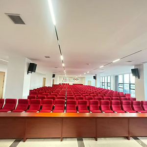 Los fabricantes producen sillas plegables de <span class=keywords><strong>alta</strong></span> gama de aleación de aluminio para auditorios, salas de conferencias, aulas escolares y iglesias. - Product Image 2