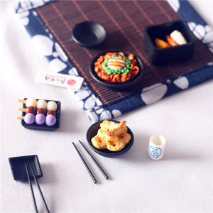 Xixi casa de muñecas Mini comida juego accesorios BJD escena circundante Bola de pescado japonés Ramen Bowl palillos salsa de inmersión - Product Image 3