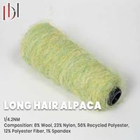 Hilo de Alpaca de Pelo Largo 1/4.2NM, 8% Lana Mezclada con Poliéster Reciclado, Esponjoso y Cepillado
