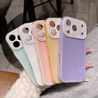 Étui de protection haut de gamme en TPU incrusté de diamants, anti-traces de doigts, design tendance, transformation instantanée pour 16 Pro