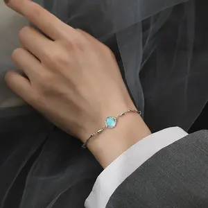 Desain Baru Perhiasan Mode Grosir Gelang Rantai Berlapis Perak untuk Wanita Elegan Opal Bulat Manik Gelang Jimat