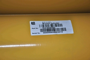 10C0034X0 ZLC50C.25.1 กระบอกไฮดรอลิกสำหรับรถตักล้อยาง Liugong 30 รุ่นที่ใช้ร่วมกันได้ อะไหล่เครื่องจักรก่อสร้างจากโรงงานโดยตรง - Product Image 4