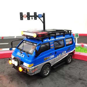 <span class=keywords><strong>Mitsubishi</strong></span> Autorización 1:24 RC Car Delica Luces LED altamente detalladas 2,4G Control remoto proporcional digital Material de metal - Product Image 2