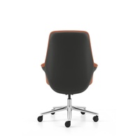 Chaise de bureau pivotante en cuir moderne de qualité supérieure |   Conception ergonomique confortable avec accoudoirs réglables et pieds chromés