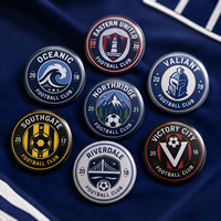 Badge Bouton Personnalisé Club de Football Plaqué Or Gravé UV Forme Personnalisée en Fer Blanc Épinglette Souvenir Équipe Sportive Cadeau Collection Fan