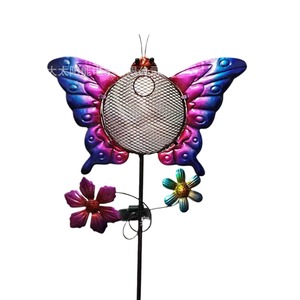 Mangeoire à oiseaux solaire en forme de papillon, en fer, pour jardin extérieur, avec lumière LED, décoration pour toutes les saisons, écologique - Product Image 2