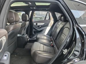 SUV d'occasion 2021 GLC300 L <span class=keywords><strong>4MATIC</strong></span> 258 ch 2.0T Transmission Automatique Intérieur Cuir Conduite à Gauche Pneus R19 Foncés Caméra Arrière - Product Image 2