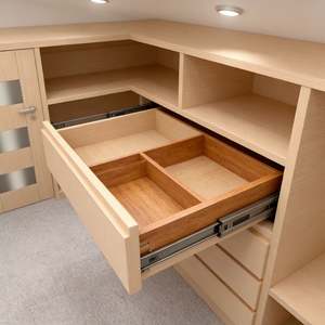 Armario de Madera Maciza en Forma de L Personalizado Balom con Cajones y Estantes Abiertos, Sistema de Almacenamiento Clásico para Dormitorio - Product Image 2