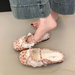 Nouvelles sandales compensées pour femme style printemps-été avec décorations nœud français sur l'orteil - Product Image 3
