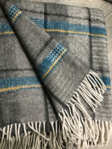 Khăn Len Pha Trộn Yak, 30% Yak 70% Lambswool, Chăn Lông Mịn Rất Mềm - Product Image 5