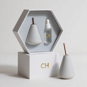 C & H Luxury Home Fragancia Cerámica <span class=keywords><strong>Perfume</strong></span> Reed Difusor Juegos Navidad Vacío Reed Difusor Botella con caja de paquete - Product Image 1