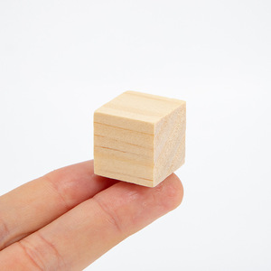 Bloc <span class=keywords><strong>en</strong></span> bois de <span class=keywords><strong>pin</strong></span> de 2cm <span class=keywords><strong>Cube</strong></span> <span class=keywords><strong>en</strong></span> bois <span class=keywords><strong>massif</strong></span> non fini - Product Image 1