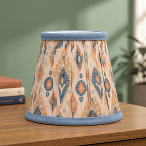Abat-jour en coton imprimé de qualité supérieure |   Abat-jour en tissu plissé à motif géométrique bleu et orange pour lampes de table et de sol - Product Image 2