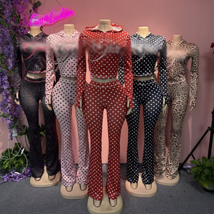 Bộ đồ nữ Xuân Y2K mới in họa tiết chấm bi, chữ cái, báo đốm, áo khoác có mũ, tay dài, quần loe 2 món - Product Image 1