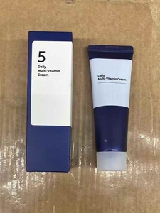 סרום 5 30 מ "ל + קרם מולטי יומי קרם 60 מ" ל + ברק ויטמין C קרם + ויטמין לחיזוק טונר מרגיע - Product Image 3