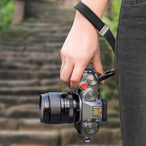 Correa de muñeca de cuero de 3,0 cm, estilo profesional para cámara Fujifilm X-T5 Canon R10 Sony A7M4 - Product Image 3