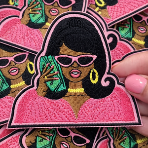 Parche bordado con diseño de dibujos animados, termoadhesivo para ropa, troquelado, con diseño de chica negra, personalizado, bordado al por mayor - Product Image 3