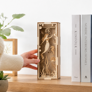 Sujetalibros de Madera en Capas con Diseño de Escena de <span class=keywords><strong>Cuento</strong></span> de Hadas Cortado con Láser para Decoración de Estanterías y Soporte de Libros en el Hogar/Estudio - Product Image 3