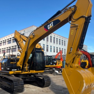 Excavatrice sur chenilles Caterpillar d'occasion 320D2L 2020, godet de 1,0 m, poids opérationnel de 21690 kg, puissance de 104 kW, 4001-6000 heures de fonctionnement - Product Image 1